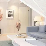 بيت للعطل Idyllic In A Beautiful Thatched House