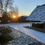 펜션 Idyllic In A Beautiful Thatched House *